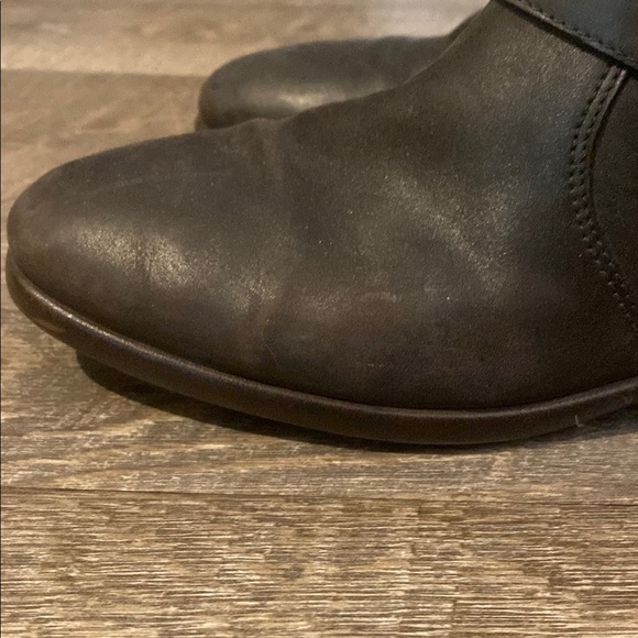 UGG Brown Leather MOTO Boots with Buckle Straps - Picture 6 of 16